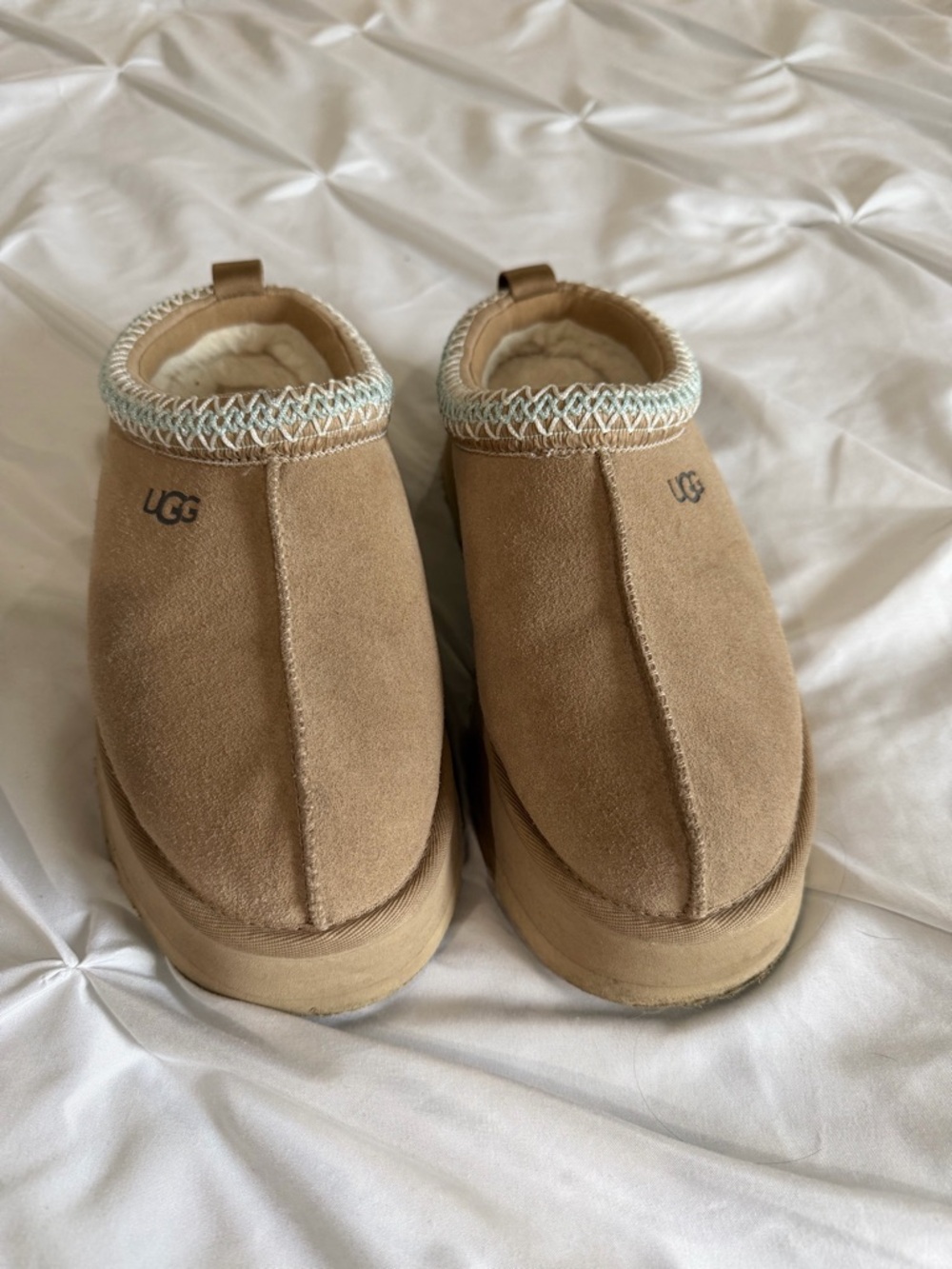 UGG platform slip ons - Picture 6 of 8
